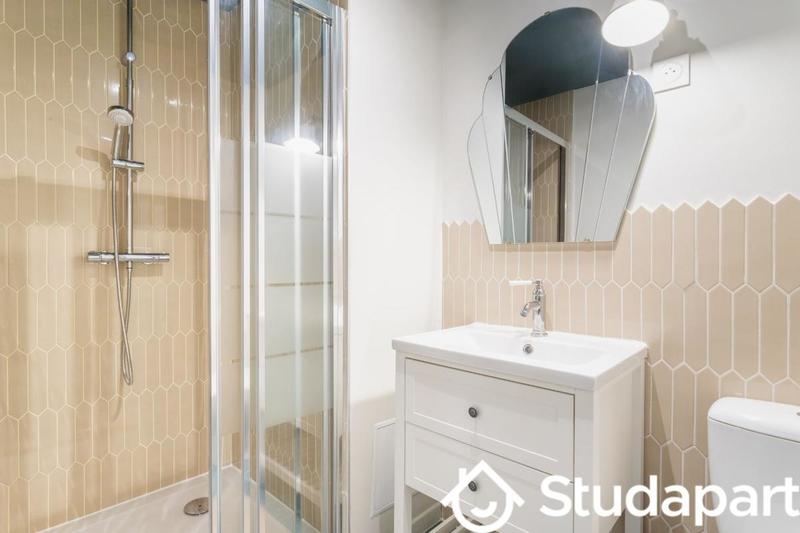 Chambre - 16 m² - 1 pièce