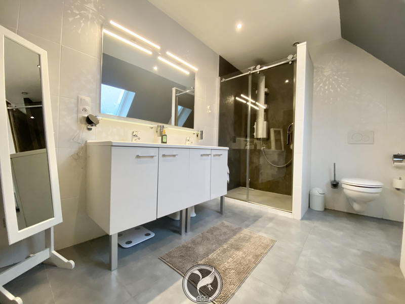 Maison - 108 m² - 4 pièces