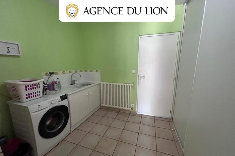 Maison - 182 m² - 6 pièces