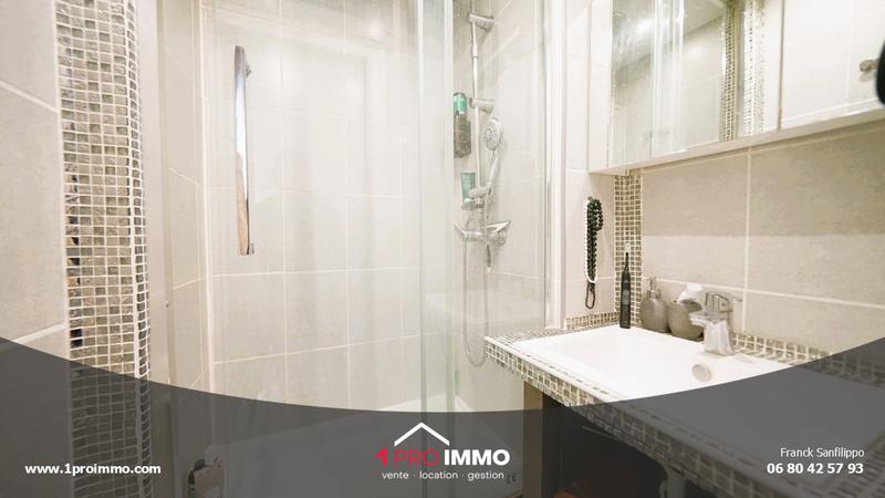 Appartement - 57 m² - 4 pièces