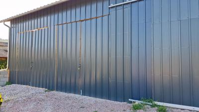 Parking / Garage - 100 m²