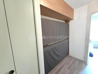 Studio - 15 m² - 1 pièce