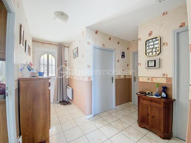 Maison traditionnelle - 92 m² - 4 pièces