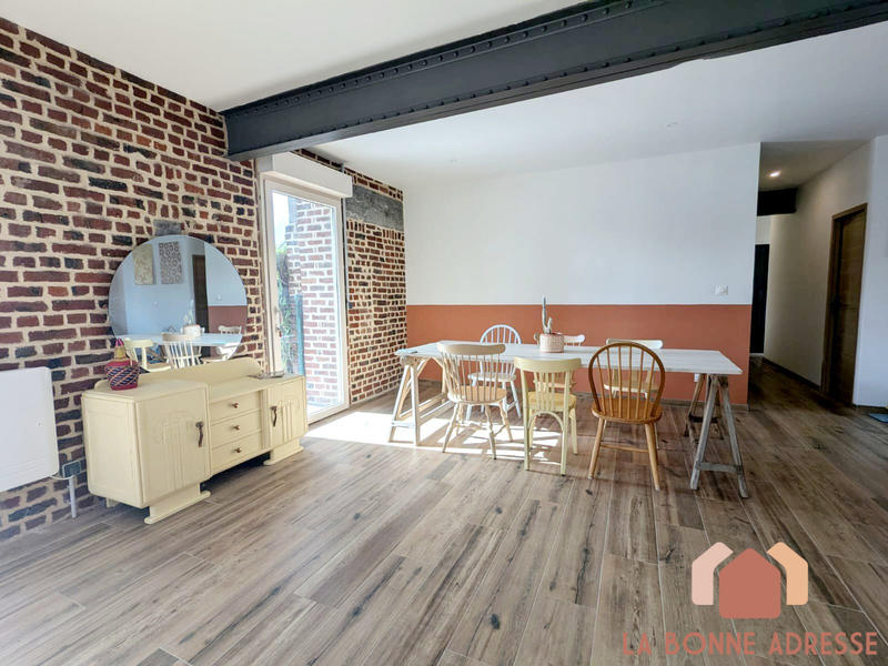 Loft - 120 m² - 4 pièces