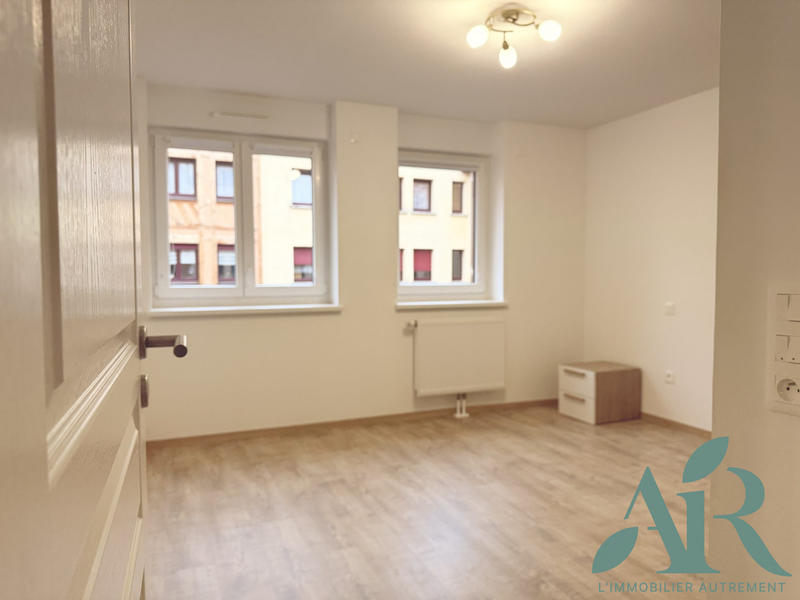 Appartement - 70 m² - 2 pièces