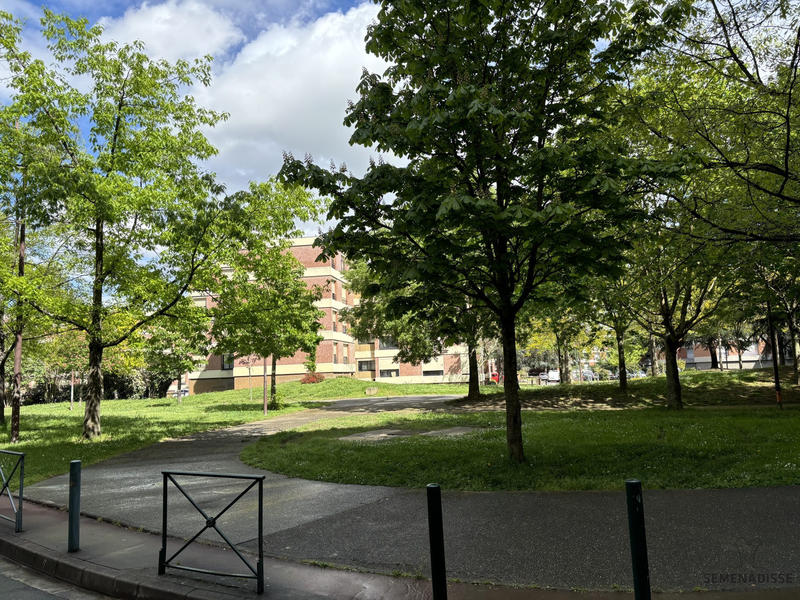 Appartement - 77 m² - 3 pièces