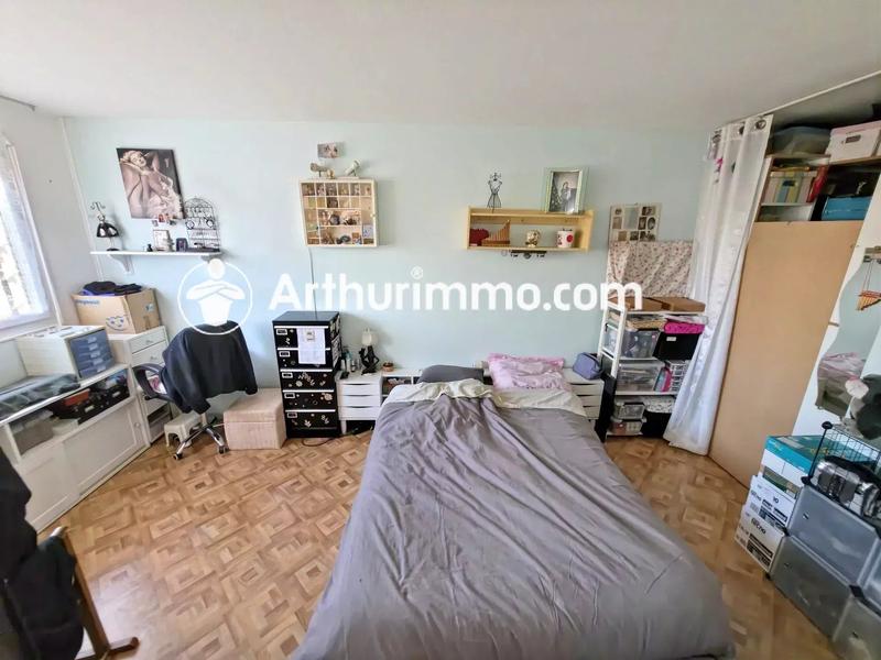 Appartement - 83 m² - 4 pièces