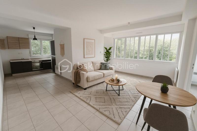 Maison - 122 m² - 6 pièces