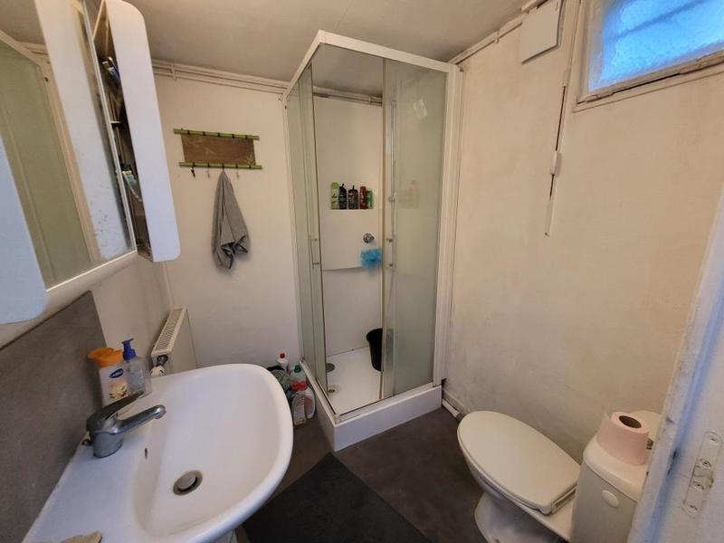 Immeuble - 180 m² - 12 pièces