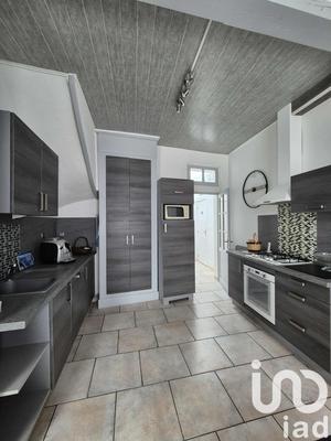 Maison de ville - 76 m² - 4 pièces