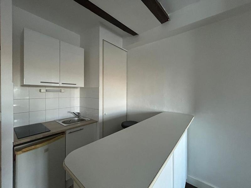 Studio - 26 m² - 1 pièce