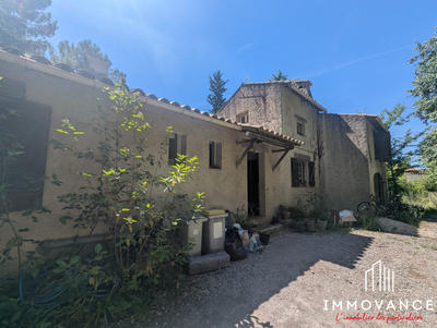 Maison - 122 m² - 6 pièces