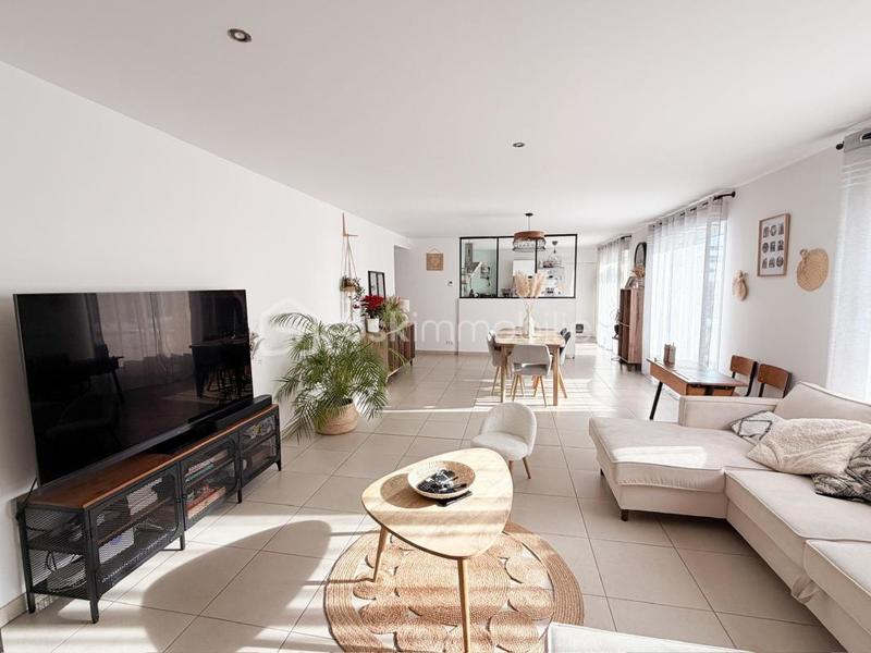 Maison - 166 m² - 7 pièces