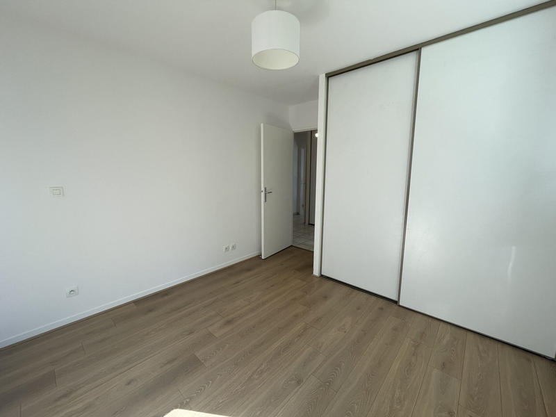 Appartement - 100 m² - 4 pièces