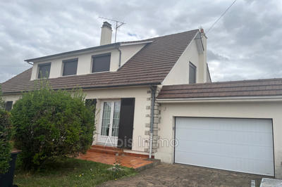 Maison - 150 m² - 1 pièce