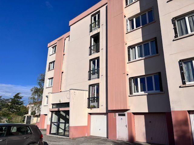 Appartement - 72 m² - 3 pièces