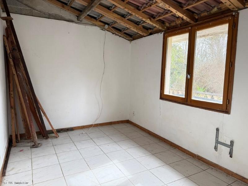 Maison - 93 m² - 5 pièces