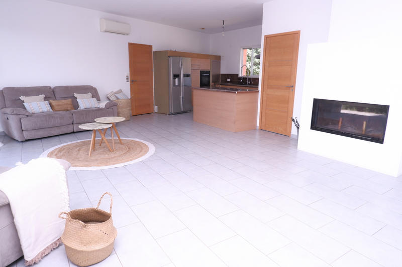 Maison - 145 m² - 4 pièces