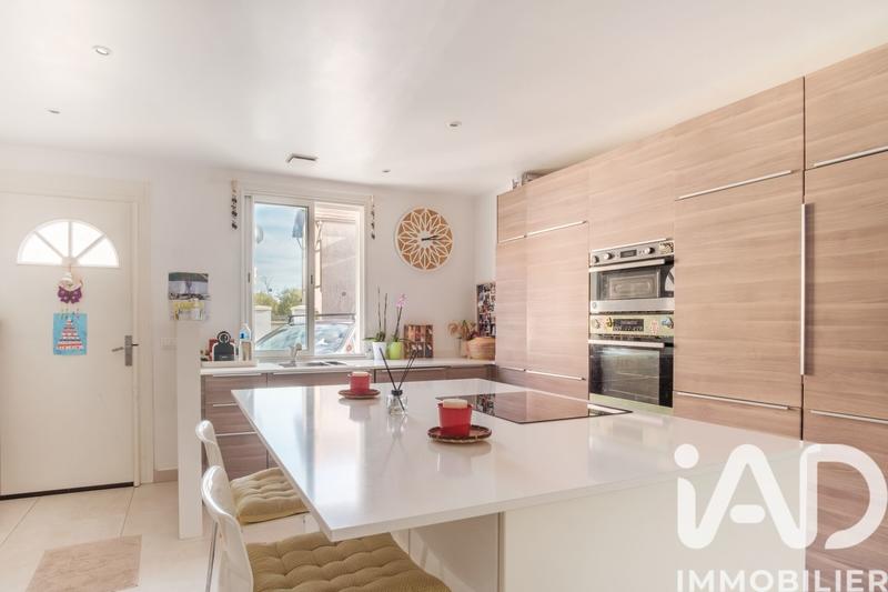 Maison - 85 m² - 5 pièces