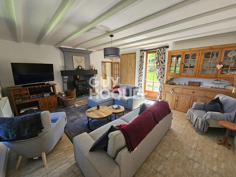 Maison - 143 m² - 6 pièces