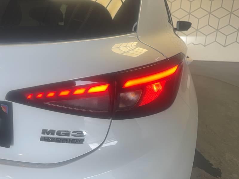Mg mg3 1.5 l Hybrid+ 195 ch Luxury