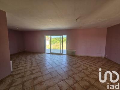 Maison - 104 m² - 4 pièces