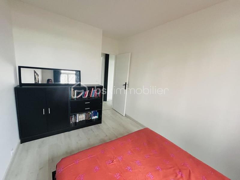 Appartement - 80 m² - 5 pièces