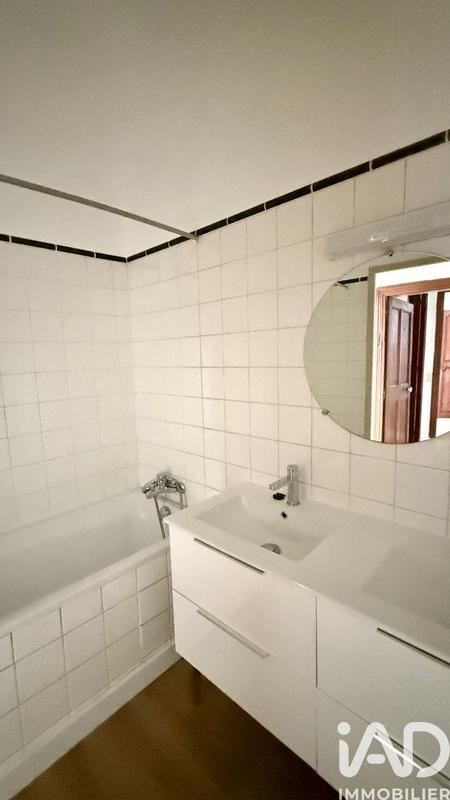 Appartement - 96 m² - 5 pièces