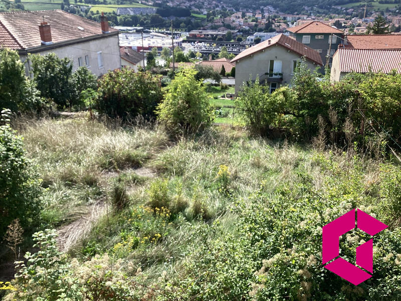 Maison traditionnelle - 168 m² - 9 pièces