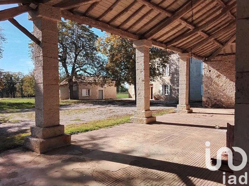 Maison - 160 m² - 16 pièces