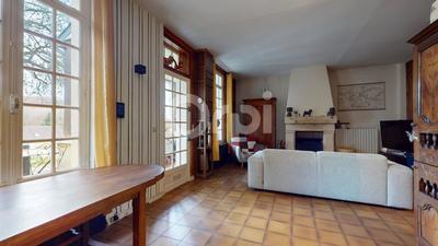 Maison - 125 m² - 4 pièces