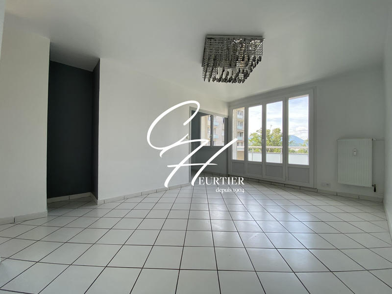 Appartement - 66 m² - 4 pièces