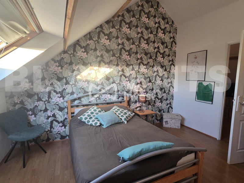 Maison - 104 m² - 5 pièces