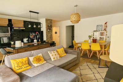 Appartement - 84 m² - 4 pièces