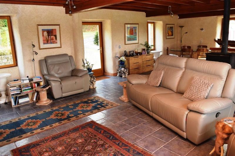 Maison - 245 m² - 10 pièces