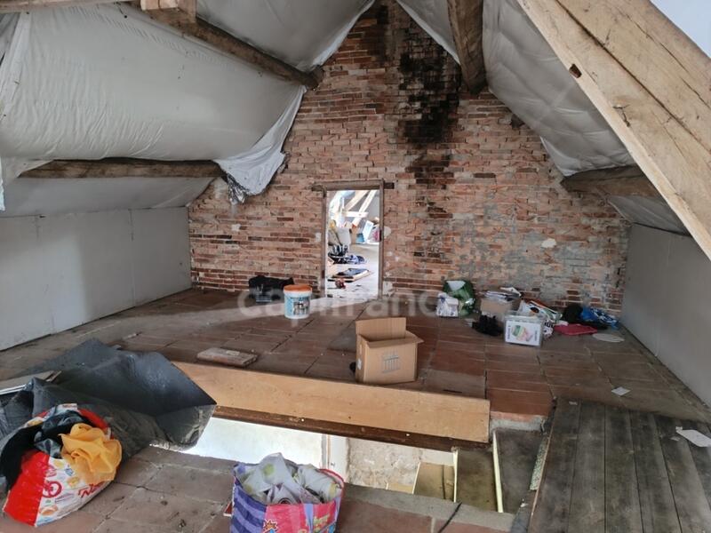 Maison - 210 m² - 5 pièces