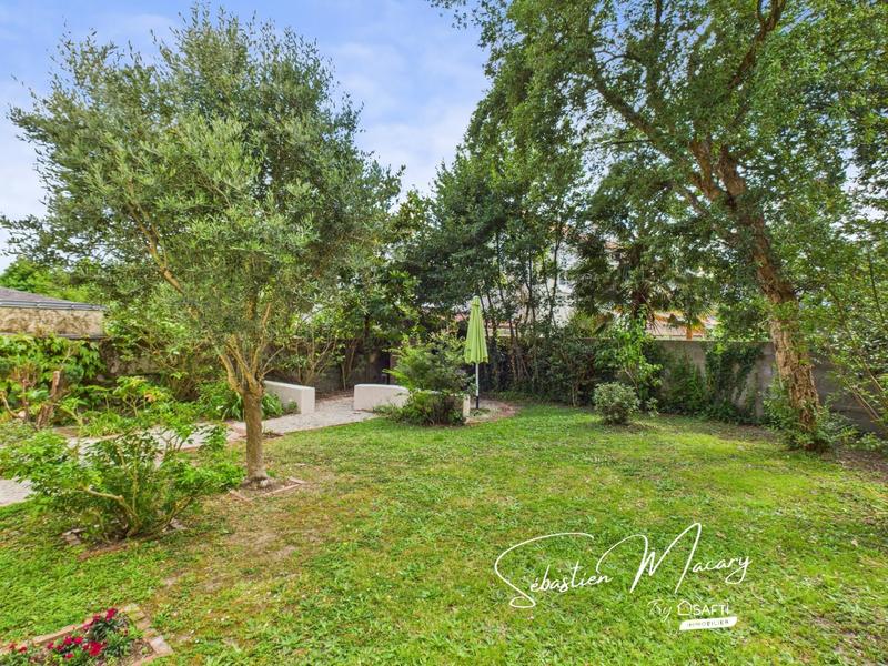 Maison - 140 m² - 7 pièces