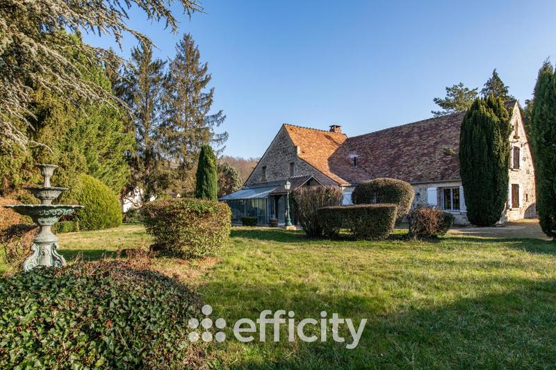 Maison - 300 m² - 7 pièces