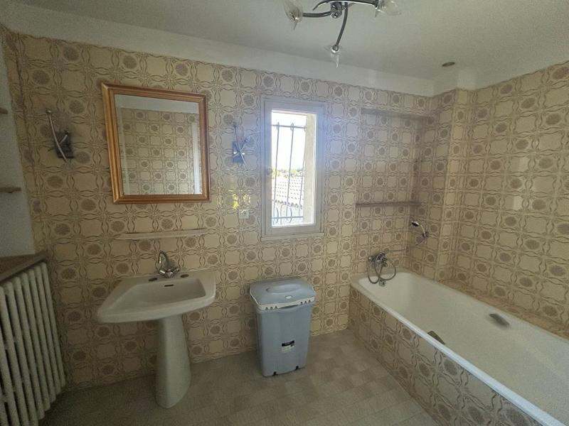 Appartement - 108 m² - 3 pièces