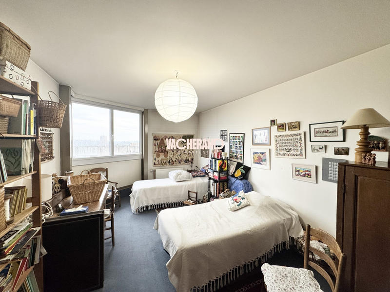 Appartement - 145 m² - 4 pièces