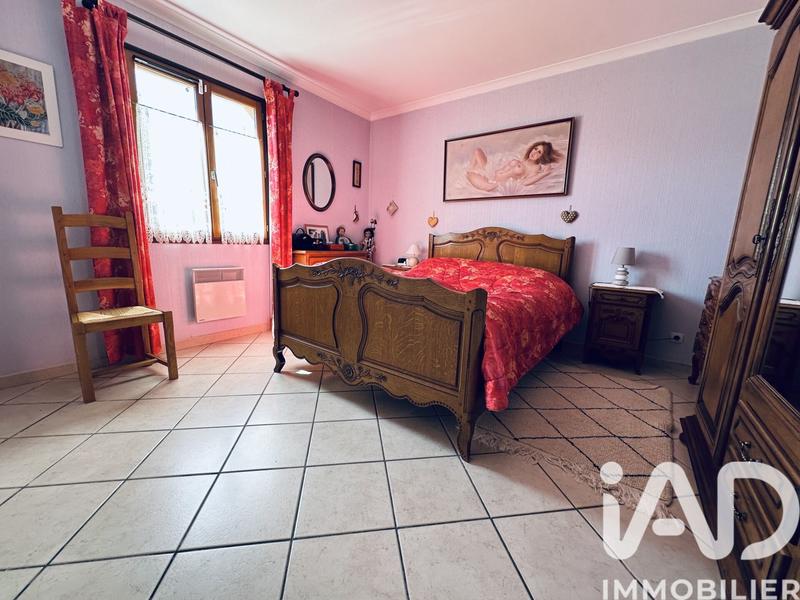 Maison - 120 m² - 4 pièces