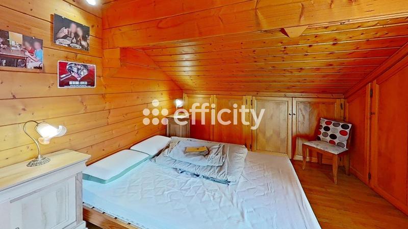 Maison - 198 m² - 5 pièces