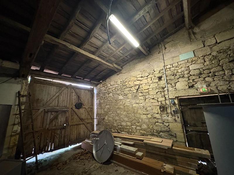 Maison - 277 m² - 3 pièces