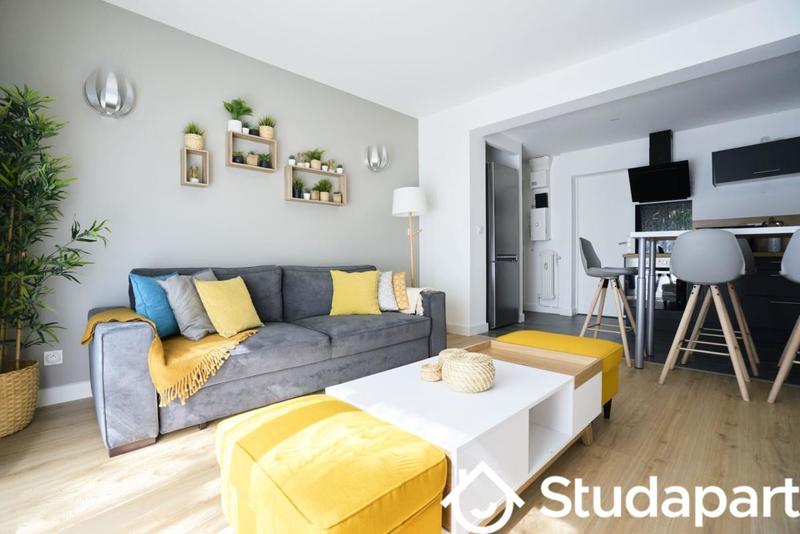 Chambre - 10 m² - 1 pièce