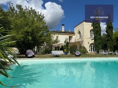 Maison ancienne - 300 m² - 12 pièces