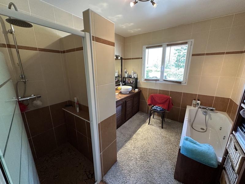 Maison contemporaine - 152 m² - 6 pièces