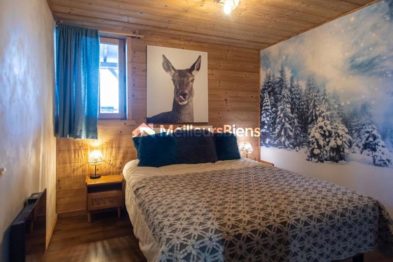 Propriété - 220 m² - 8 pièces