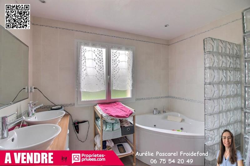 Maison - 114 m² - 4 pièces