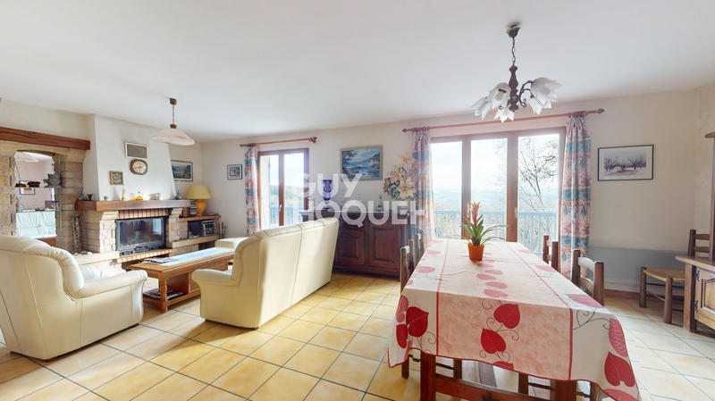 Maison - 137 m² - 6 pièces