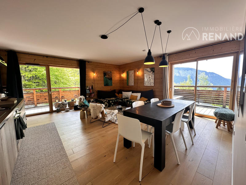 Appartement - 72 m² - 4 pièces